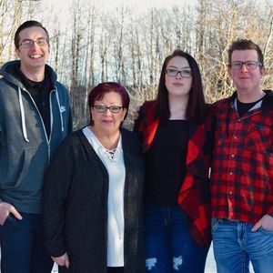 Meet your Posher, Charlotte